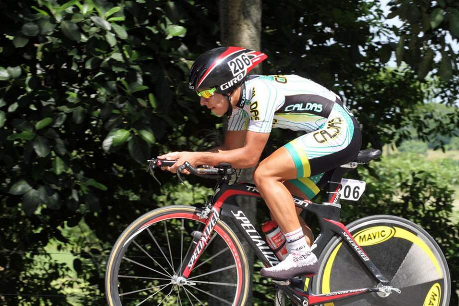 Jhon Rodríguez durante la segunda etapa de la carrera.
