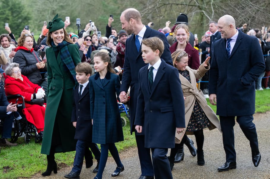 SANDRINGHAM, NORFOLK - DECEMBER 25: Catherine, Princess of Walesm Prince Louis of Wales, Princess Charlotte of Wales, Prince William, Prince of Wales Prince George of Wales, Mia Tindall and Mike Tindall attend the Christmas Morning Service at Sandringham Church on December 25, 2024 in Sandringham, Norfolk. (Photo by Samir Hussein/WireImage)