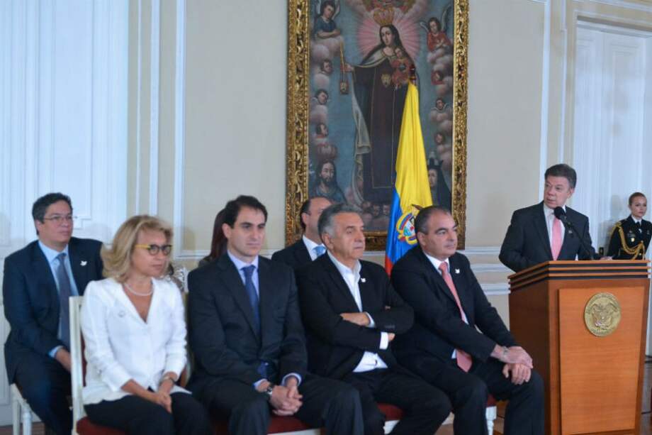 Se posesionaron los ministros de Santos que buscarán la equidad