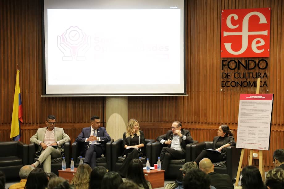 La Fundación Acción Interna, en alianza con el Ministerio del Trabajo, lanzó el Sello “Segundas Oportunidades”.