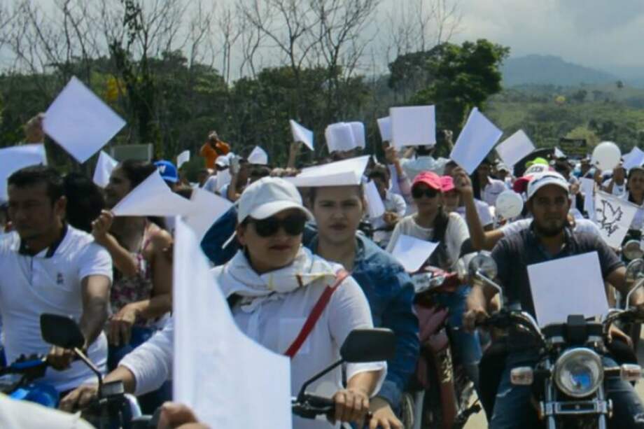 La "Caravana de la esperanza SOS Catatumbo" dio cuenta del agotamiento con la guerra de los habitantes de esa región de Norte de Santander. El obispo Omar Sánchez llama al dialogo/ Fotos: Cortesía PNUD.