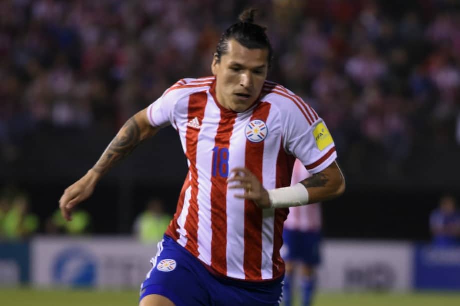 Federico Santander, delantero del Copenhague y la selección paraguaya. / AFP