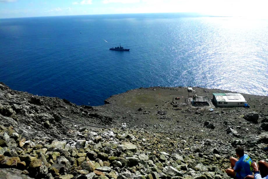 Vista desde las costas de la Isla Malpelo, área protegida de Colombia.