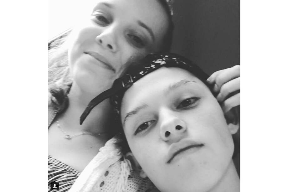 Millie Bobby Brown y Jacob Sartorius en el selfie que él ha publicado en su (c) Instagram. / Bang Showbiz