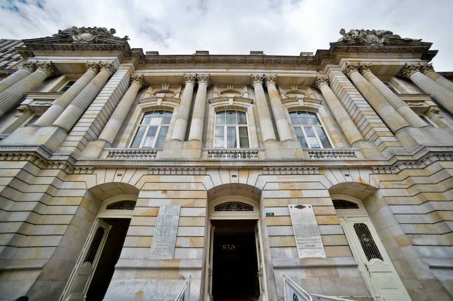 El Palacio San Francisco está ubicado en la avenida Jiménez con carrera Séptima. / Gabriel Aponte