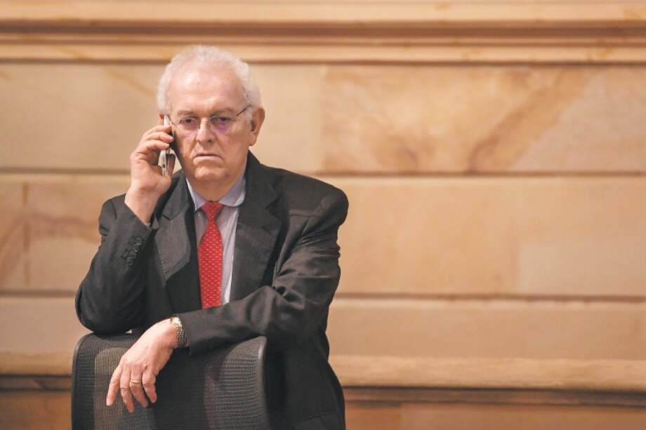 Lamentos por Ocampo y dudas hacia Lizcano: algunas reacciones al remezón ministerial