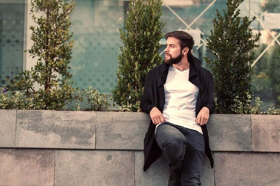 El músico y escritor Pablo Lara arrancó su carrera musical en enero de 2017. / Cortesía