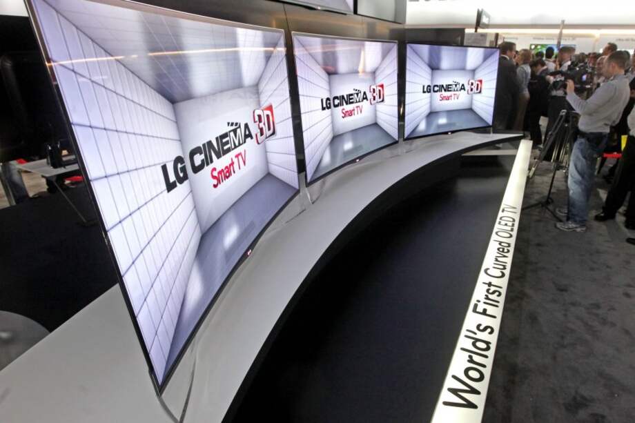 Este es el 55EA980T, el televisor OLED con pantalla curva de 55 pulgadas.