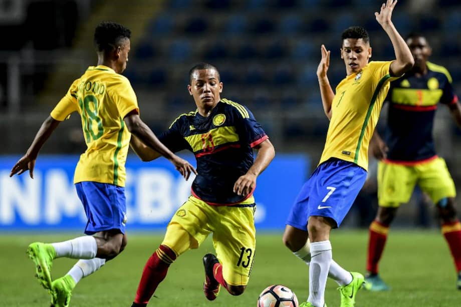 Brasil, Chile y Paraguay ya están clasificados al Mundial Sub-17, a disputarse en octubre en India. / AFP