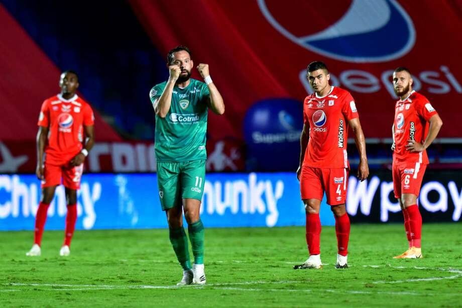 Matías Mier, anotador de los dos goles en Cali