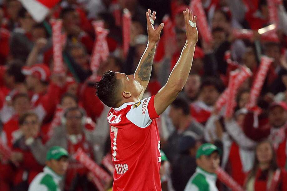 Luis Carlos Arias marcó el golazo que puso a celebrar a toda la afición cardenal, tras un primer tiempo de nerviosismo y tensión. /EFE