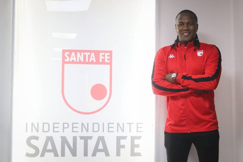 Así fue presentado Hugo Rodallega por Santa Fe.