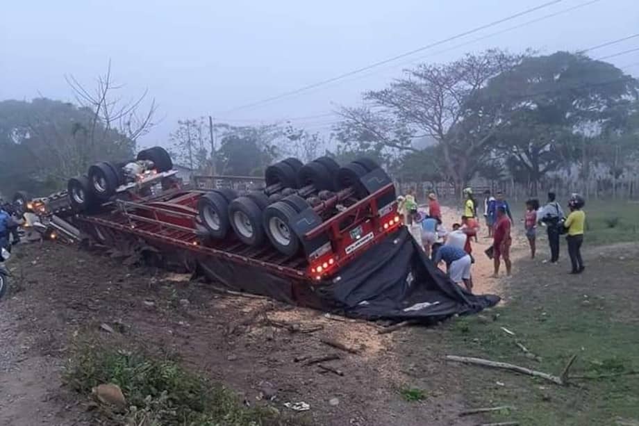 Al parecer, un microsueño del conductor habría causado el accidente.