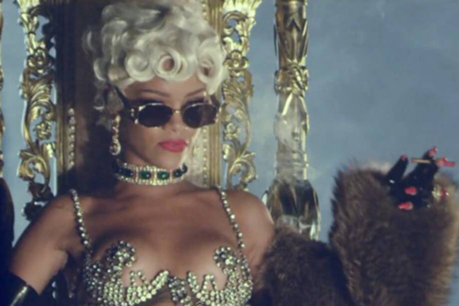 Dinero, strippers y mucho twerking en el nuevo video de Rihanna