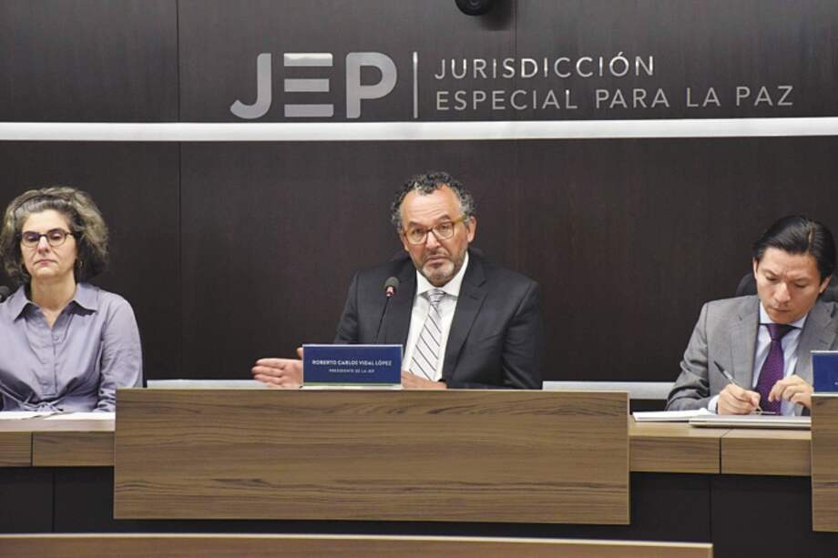 El presidente de la JEP, Roberto Vidal, miembro de la Sección de Reconocimiento de Verdad.