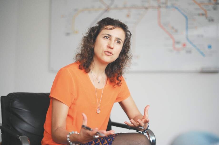 Alexandra Rojas, gerente de Transmilenio, asegura que en 2017 se hará una reingeniería del transporte público de la ciudad. / Cristian Garavito