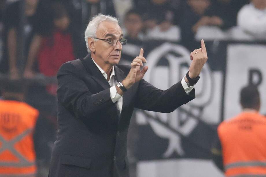 Jorge Fossati, nuevo entrenador de la selección de Perú, viene de ser campeón de la liga de ese país con Universitario.