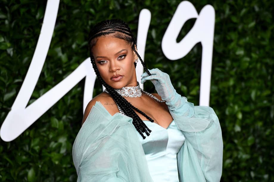 Rihanna estaría lista para presentar su noveno disco.