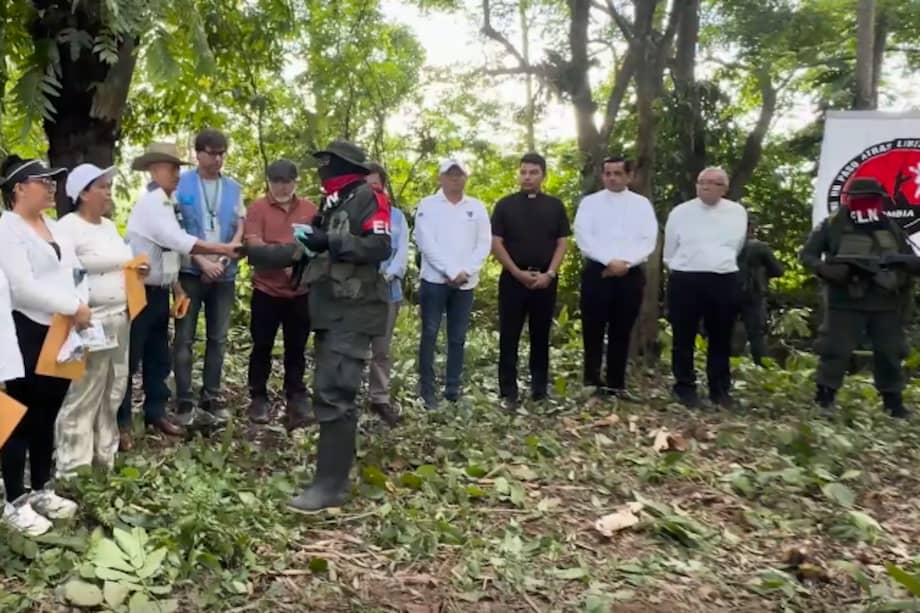 La misión humanitaria contó con la presencia de la Iglesia, la Misión de Verificación de la ONU y familiares de los secuestrados.