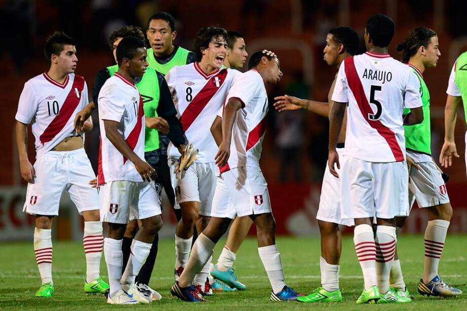 Con la victoria sobre Ecuador, el conjunto peruano quedó con posibilidades de clasificar al mundial de Turquía. / AFP