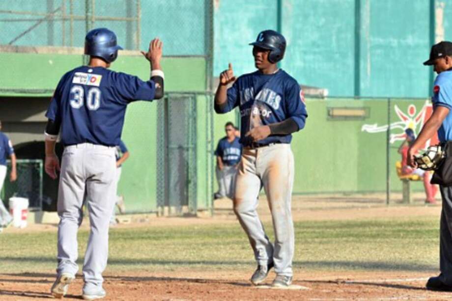 Leones de Montería, a un triunfo de la final de la LCBP. Foto: Claro