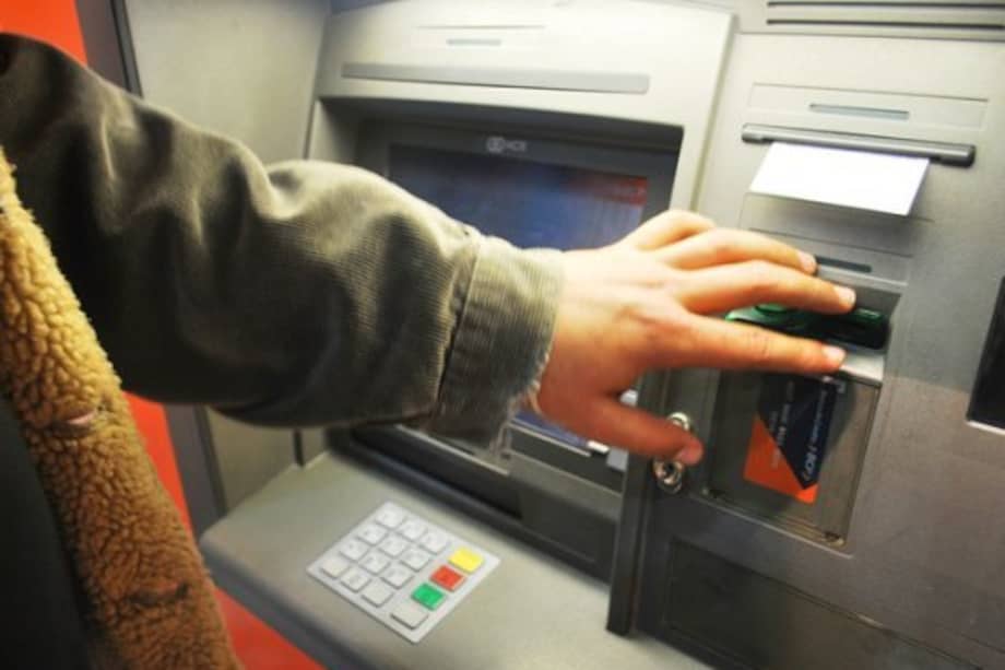 En Cámara fue aprobado proyecto que acaba con cuota cobrada por retiros en cajeros electrónicos