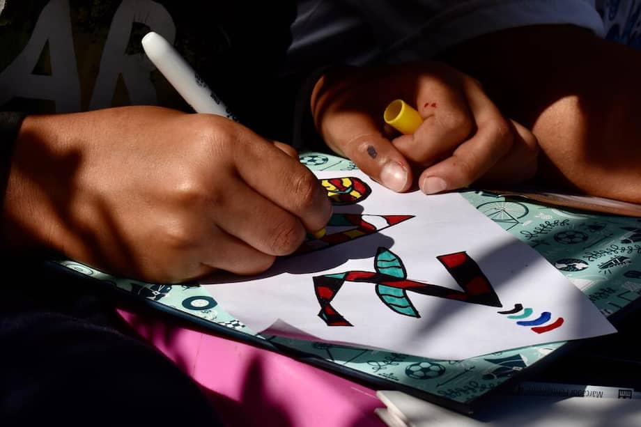 Charlas y diálogos de paz con los niños y niñas del Asentamiento Humano Villa Pez | Imagen referencia.