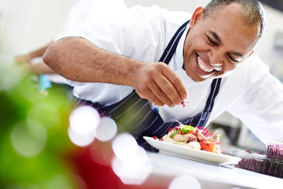 Muchos viajeros eligen su próximo destino pensando en la oferta gastronómica del lugar.