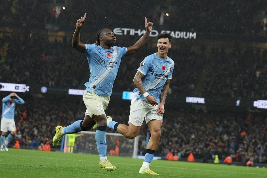 En el partido 1.000 de Pepe Guardiola al frente del banquillo ciudadano, Manchester City derrotó 3-0 a Liverpool en casa con goles de Erling Haaland, Nico González y Jeremy Doku.