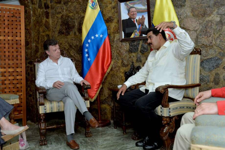 Santos dice que Colombia y Venezuela tienen la obligación de trabajar juntos