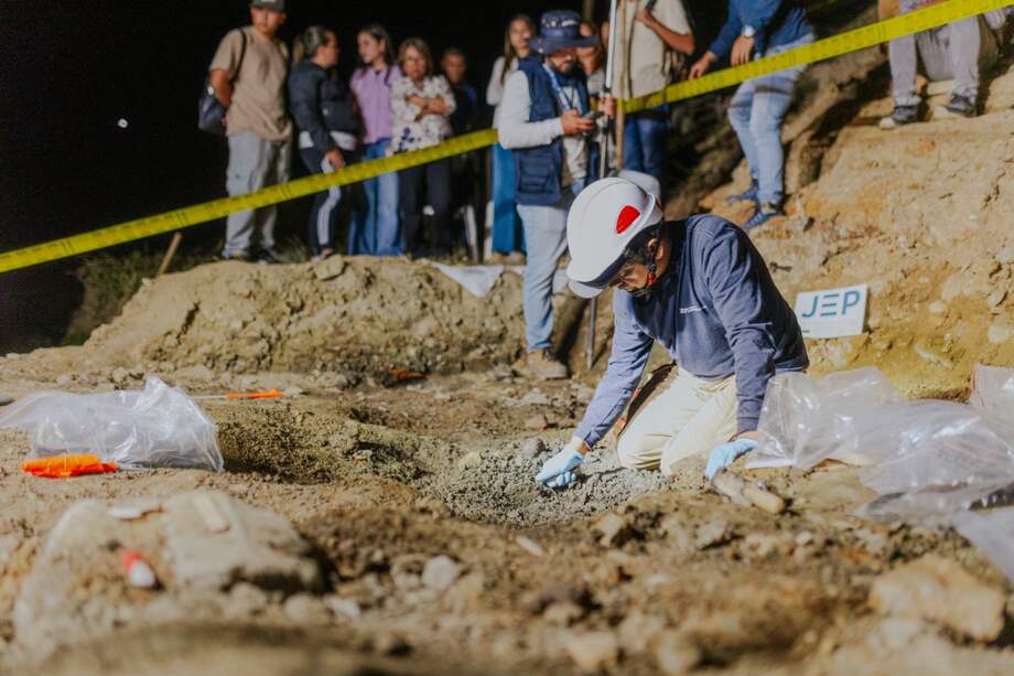 Con este reciente descubrimiento, ascienden a seis las personas encontradas en este punto de interés forense.