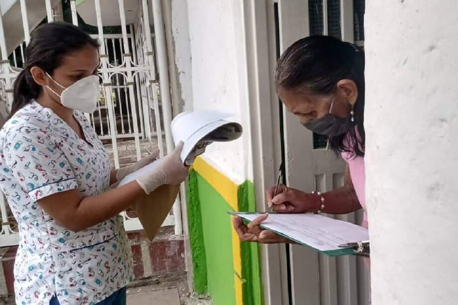 La Secretaría de Salud del Huila afirmó que hay 4.692 casos de dengue en el departamento. Una de las estrategias es la búsqueda e identificación de criaderos. / Cortesía