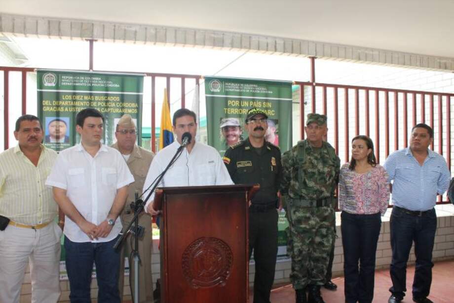 El ministro de Defensa durante su reciente visita al municipio de Montelíbano, Córdoba.