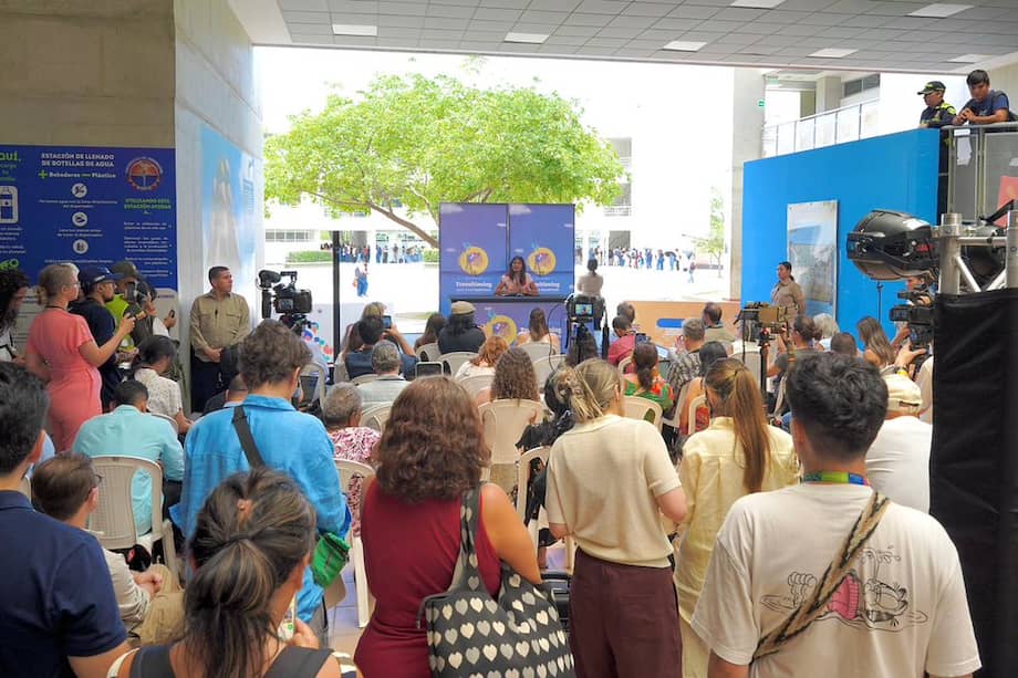 La inauguración del evento se realizó el viernes en la Universidad de Magdalena.
