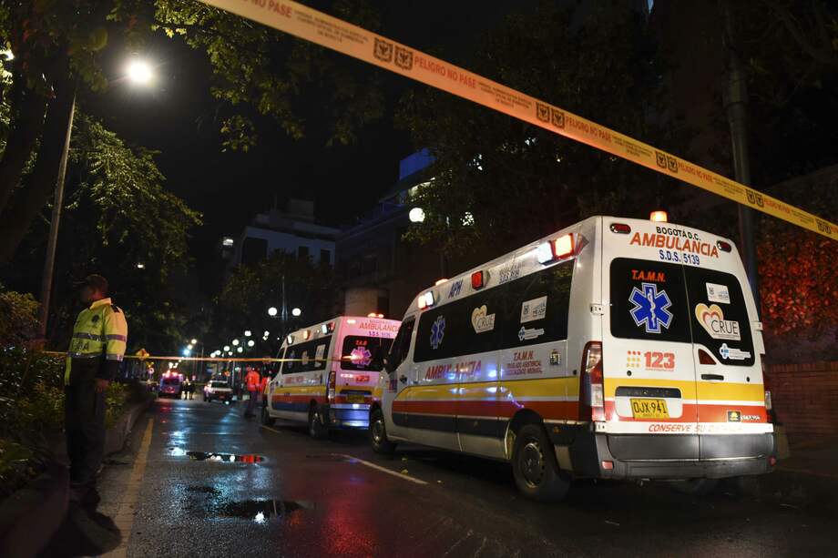 El atentado ocurrido el sábado 17 de junio pasado, en el centro comercial Andino (norte de Bogotá), dejó tres víctimas mortales y varios heridos. / Juan Zarama - El Espectador