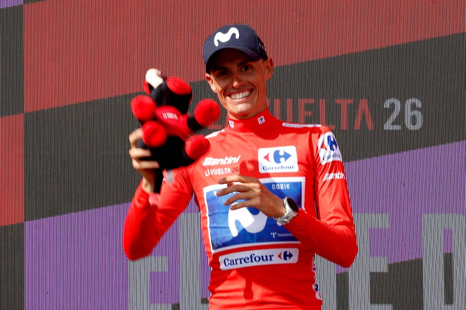 Enric Mas viste la camiseta de líder de la Vuelta a España desde el pasado sábado.