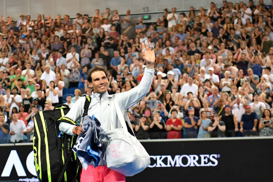 Rafael Nadal se despide de sus fanáticos en el Margaret Court Arena. / AFP