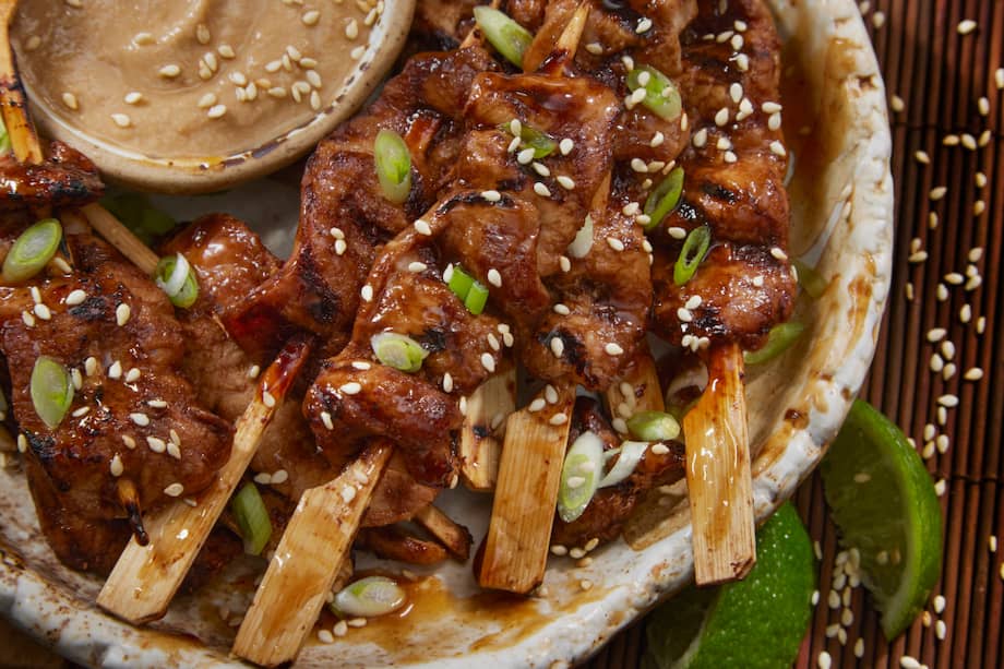 Receta: prepara cerdo con salsa agridulce y ajonjolí