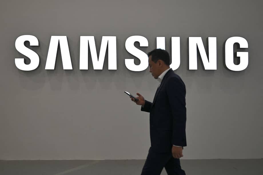 La demanda, interpuesta el 8 de mayo ante un tribunal de California, EE.UU., acusa a Samsung de haber usado la imagen de Lipa sin permiso ni compensación en los empaques de televisores comercializados desde el año pasado.
