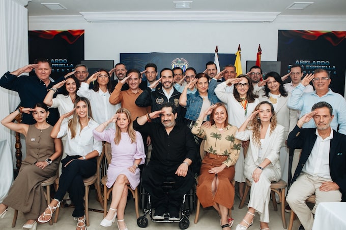 De la Espriella y su gabinete: estos son los 18 ministros de su “patria milagro”