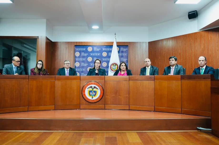 El alto tribunal, en decisión mayoritaria, encontró que la mayoría de la ley se ajusta a la Constitución y, en consecuencia, le da vida a una histórica iniciativa del gobierno anterior. Sin embargo, un paquete de artículos fue devuelto al Congreso.