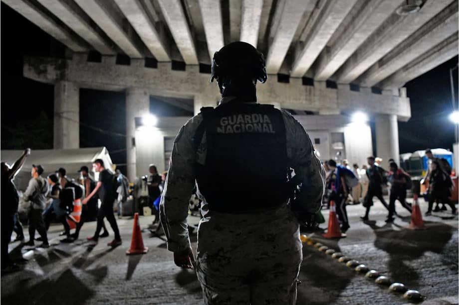 De acuerdo con Migración Colombia, solo en 2024 fueron inadmitidos en México 49.099 colombianos (imagen de referencia).