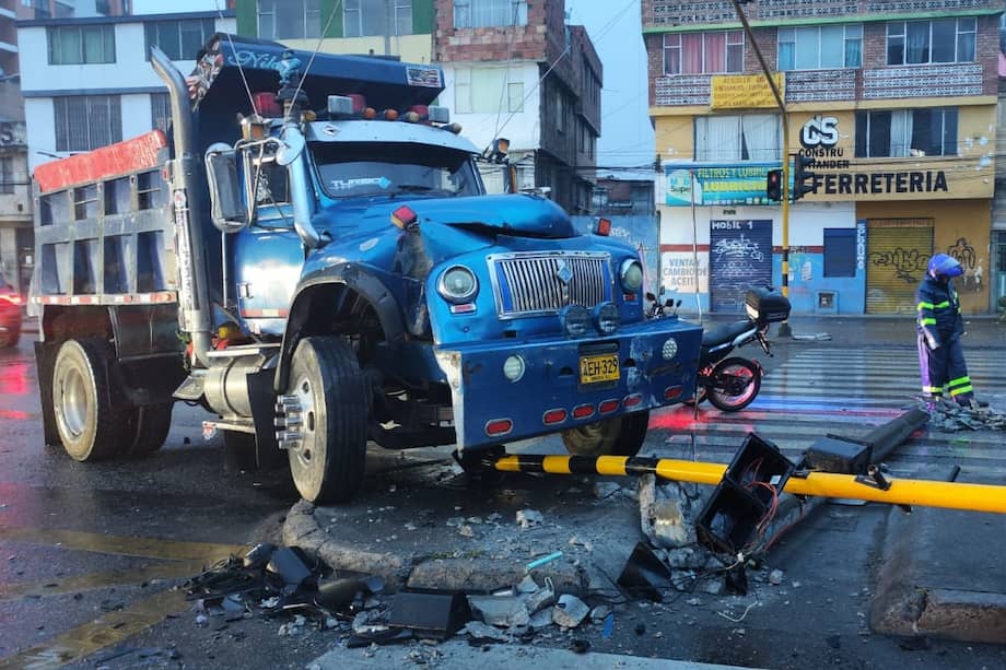 Accidente en la carrera 27 con calle 29A sur.