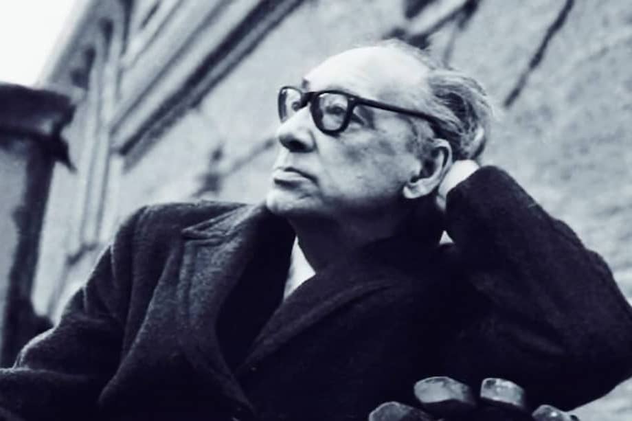 Juan Carlos Onetti, fallecido 26 años atrás, y autor de "Los adioses" y "El astillero", algunas de las novelas más emblemáticas de la literatura latinoamericana del Siglo XX. / Cortesía