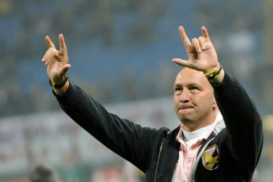 Walter Zenga es actualmente el entrenador de Cagliari de Italia. / AFP