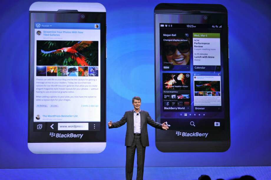 Thorsten Heins, CEO de BlackBerry, al presentar los nuevos teléfonos con sistema operativo BB10./ AFP