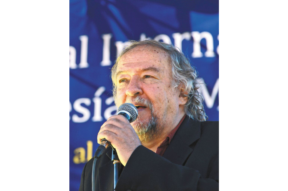 Fernando Rendon Torreon Fernando Rendón: la poesía para humanizar el país | EL ESPECTADOR