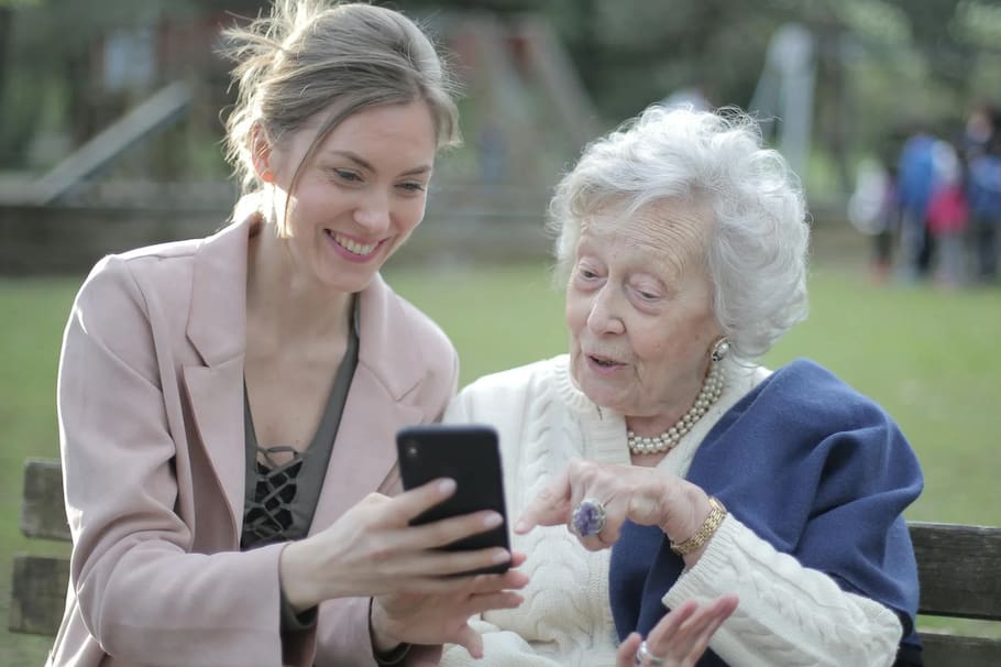 El estrés puede desaparecer con un gesto tan simple como hablar con mamá.