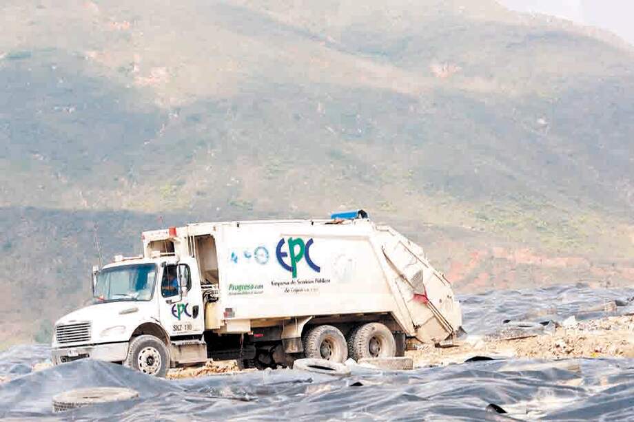 Fortalecer el reciclaje para disminuir la cantidad de toneladas de residuos que llegan a los rellenos es una de las estrategias para ampliar su vida útil. / Gobernación de Cundinamarca
