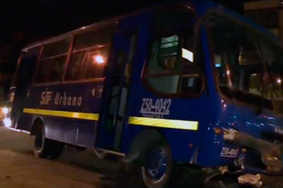 Nuevo accidente de un bus del sistema integrado de transporte de Bogotá